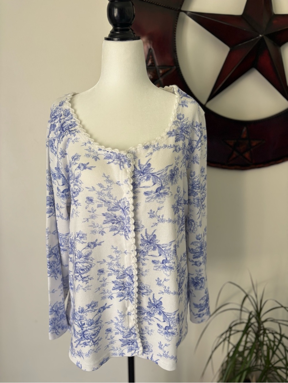 April Cornell Cottage/ Croquette Cotton Cardigan Light Blue Floral Print Sz S